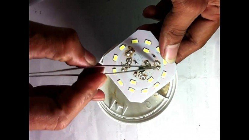 How to Repair LED Bulbs. What is inside a LED Bulb? LED Bulb repairing guide